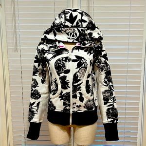 Lululemon Scuba Sweater